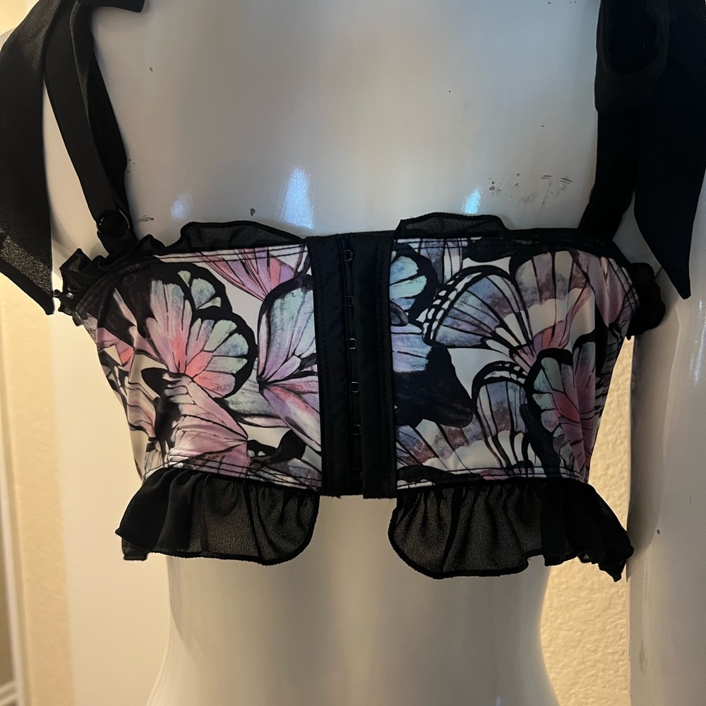 Torrid butterfly print Balconette Bra underwire - Picture 5 of 9